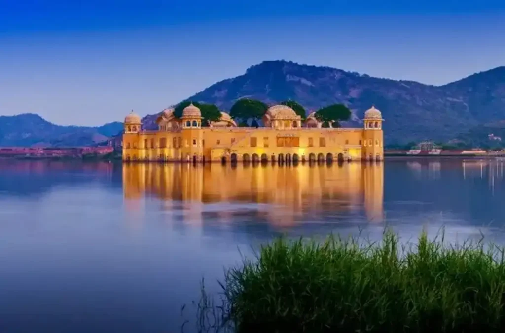 5 Beautiful Getaways Just a Stone's Throw from Delhi 5 Jaipur