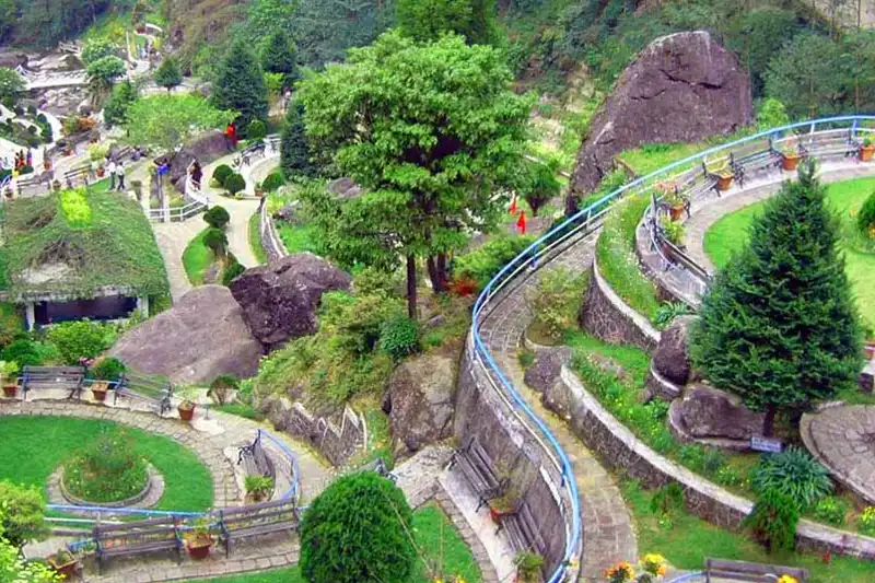 Darjeeling Trip: 5 Must-Visit Beautiful Itineraries In Darjeeling 4 5 Must-Visit Places To Make The Best Out Of Your Darjeeling Trip